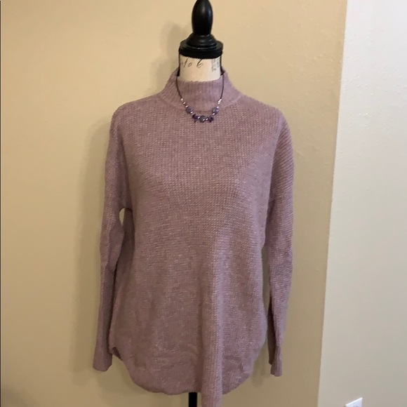 ✨Like New✨ American Eagle Sweater - Picture 2 of 6